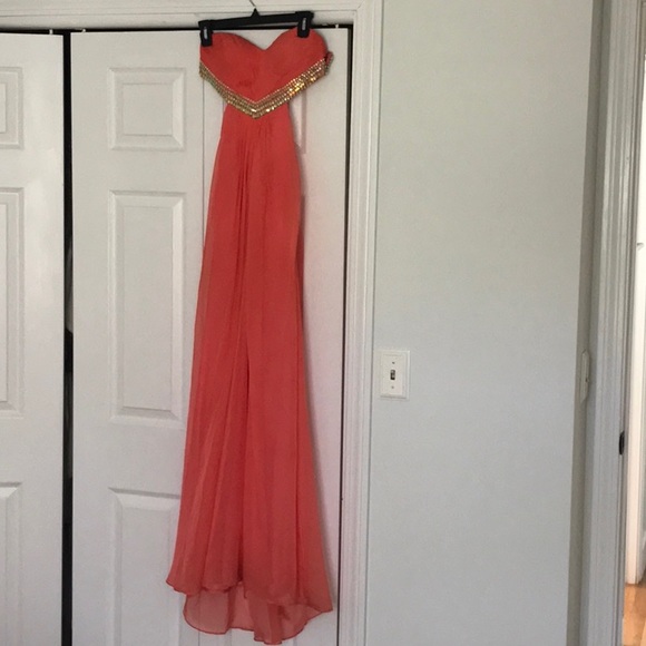 La Femme Dresses & Skirts - La Femme size 4 ball gown
